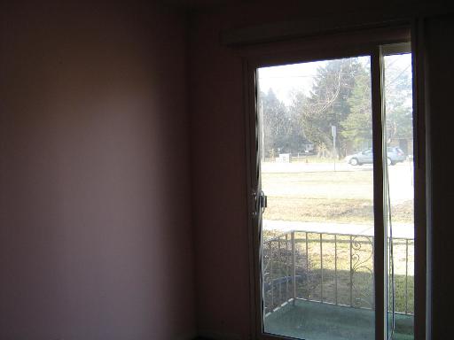 9205 Potter Road, Unit 1E Des Plaines, IL 60016 - Photo 9 of 12 Gallery Image 9