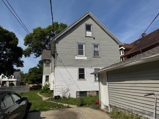 2932 North 44th Street, Unit 2934 Milwaukee, WI 53210 - Photo 4 of 15 IMG_1033