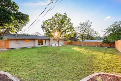 $1,400,000 | 2504 Deerfoot Trail, Austin, TX 78704