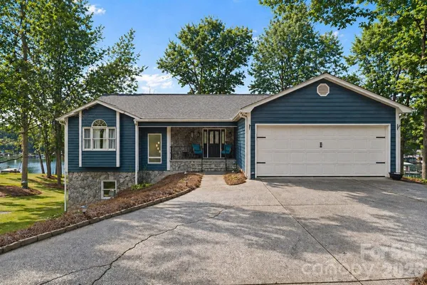 $1,799,000 | 124 Kevin Drive, Troutman, NC 28166
