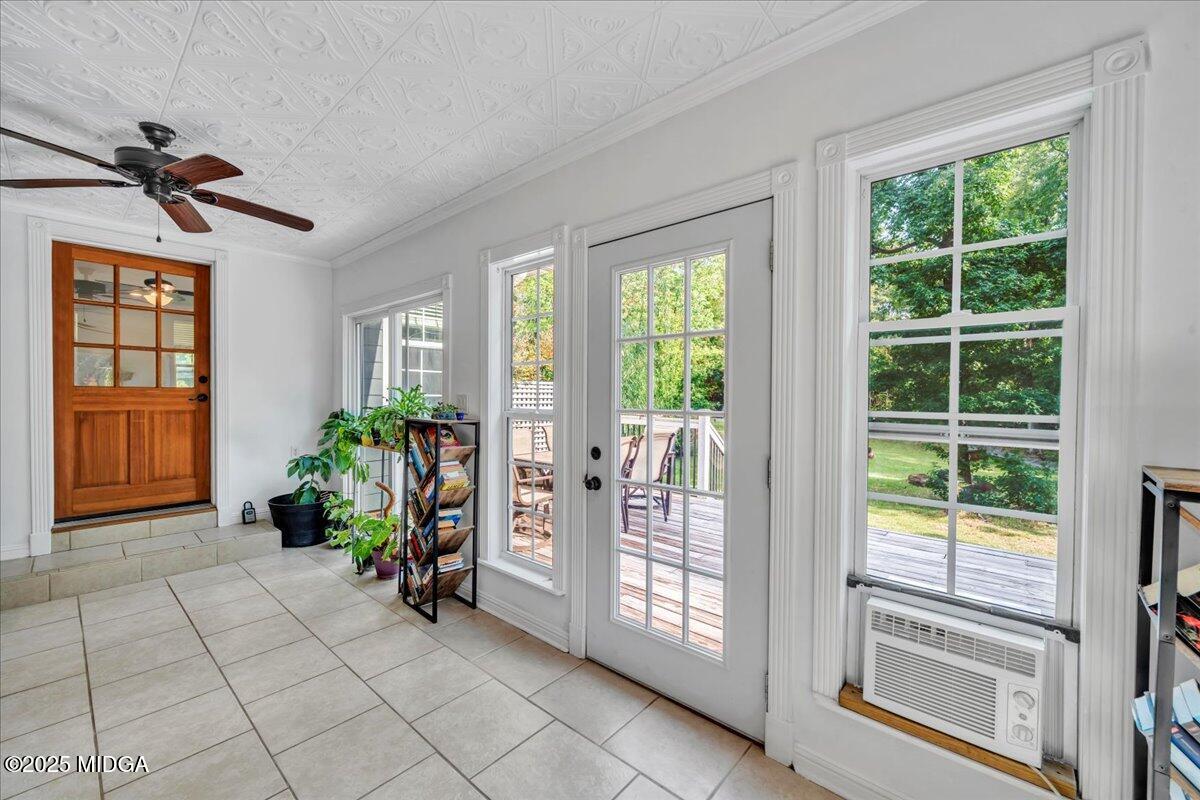 354 Pineview Road Gray, GA 31032 - Photo 6 of 44 a view of empty room with windows