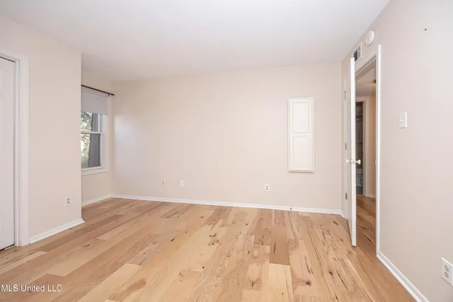 $439,000 | 527 Front Beach Drive, Unit 29, Ocean Springs, MS 39564