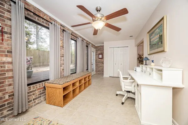 $439,000 | 527 Front Beach Drive, Unit 29, Ocean Springs, MS 39564