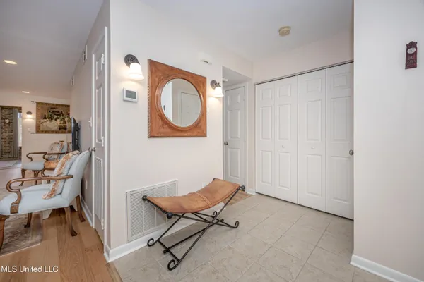 $439,000 | 527 Front Beach Drive, Unit 29, Ocean Springs, MS 39564