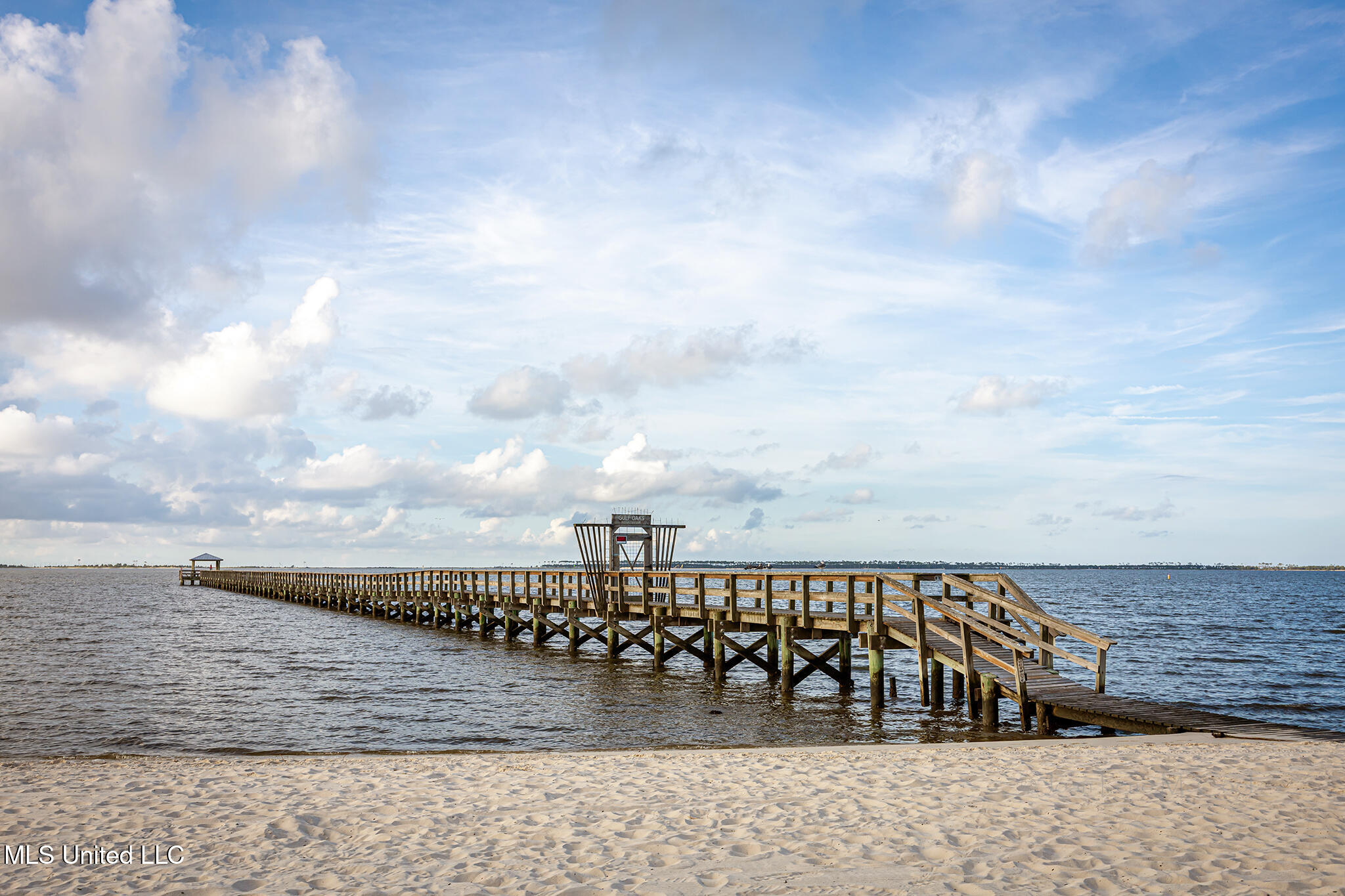 527 Front Beach Drive, Unit 29 Ocean Springs, MS 39564 - Photo 60 of 117 IMG_0551 2wm