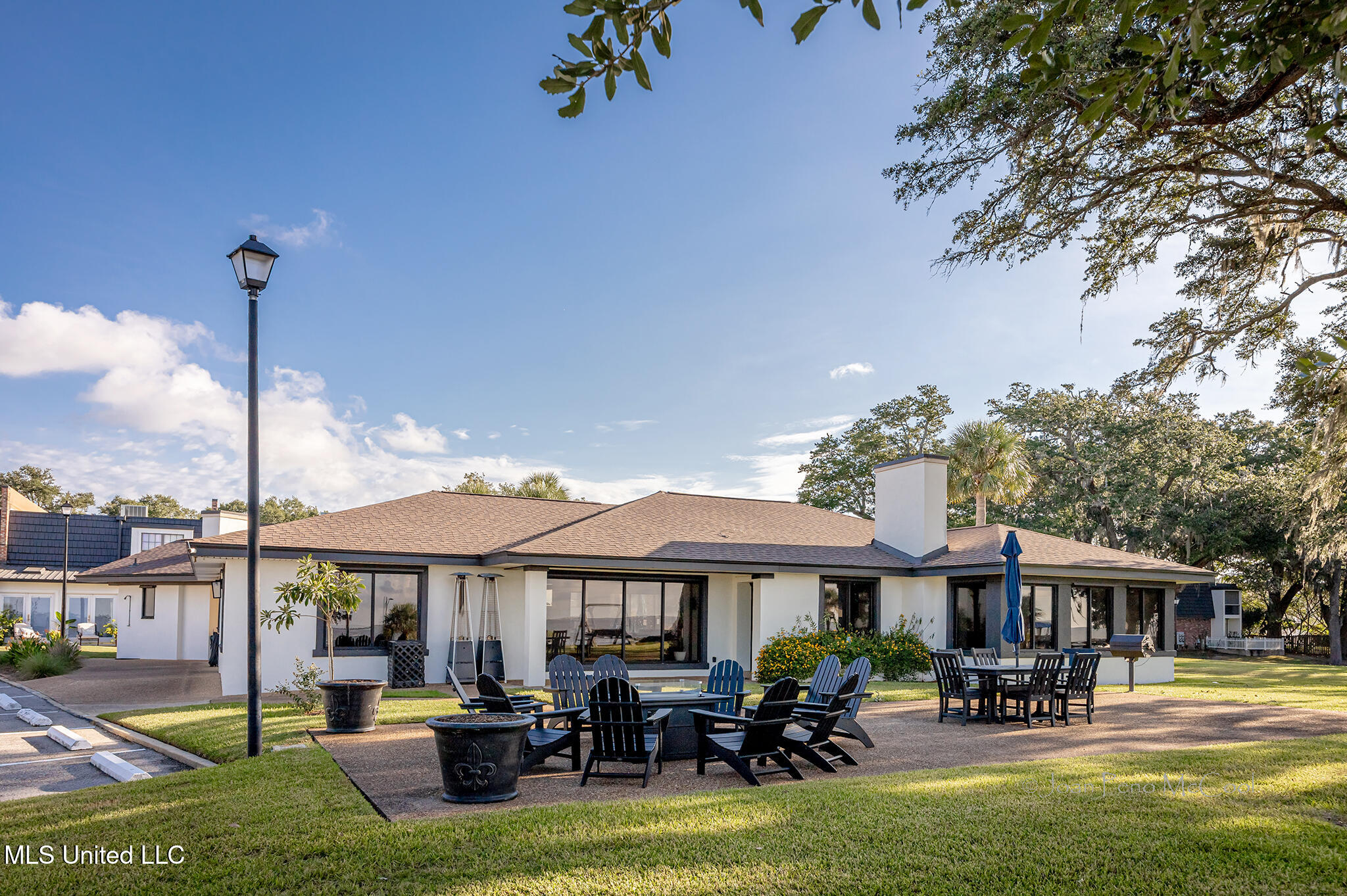 527 Front Beach Drive, Unit 29 Ocean Springs, MS 39564 - Photo 64 of 117 IMG_0777 wm