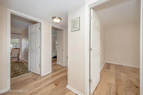 $429,000 | 527 Front Beach Drive, Unit 29, Ocean Springs, MS 39564