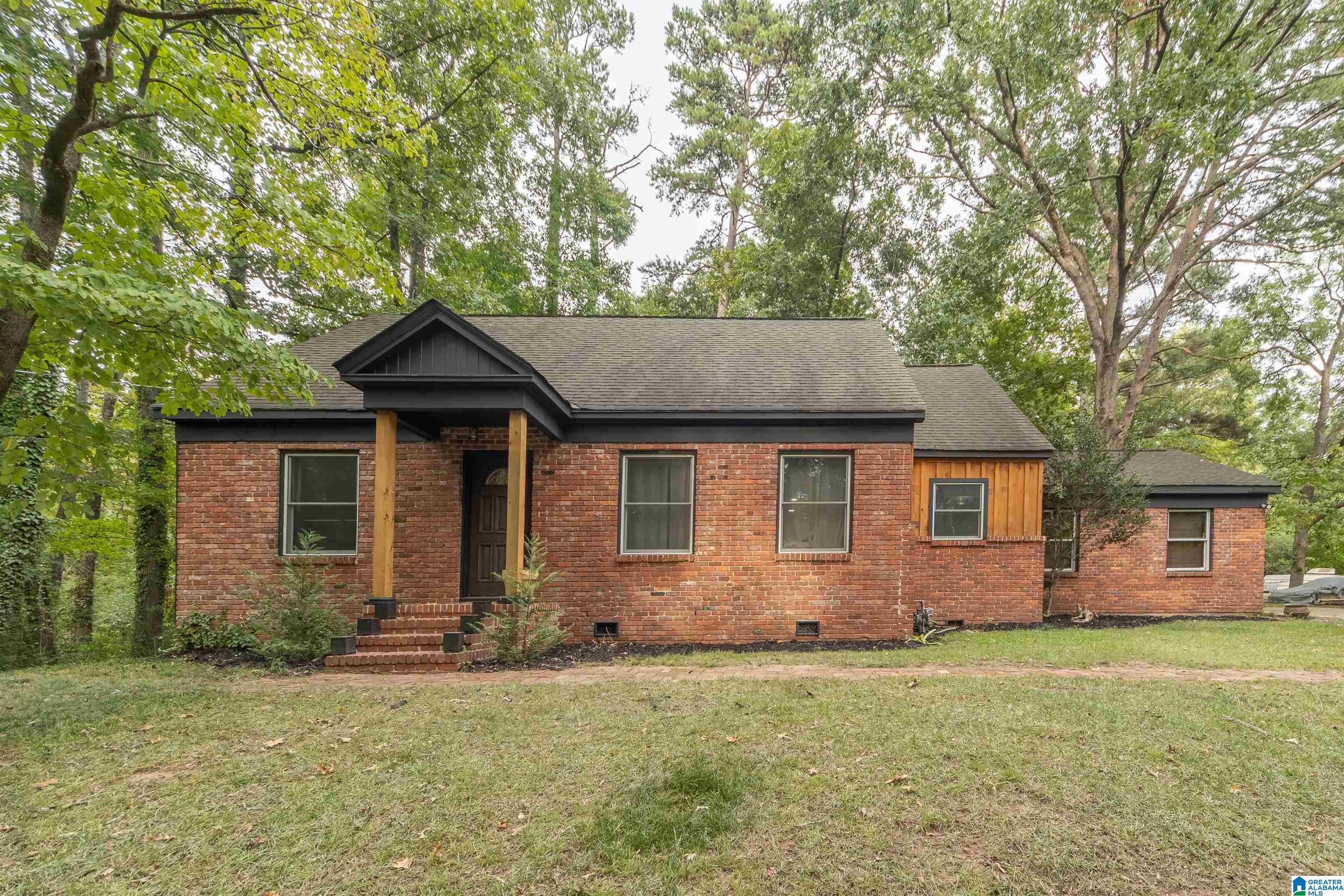 613 4th Terrace Pleasant Grove, AL 35127 - Photo 1 of 26