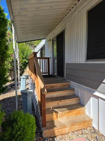 a view of entryway with a front door