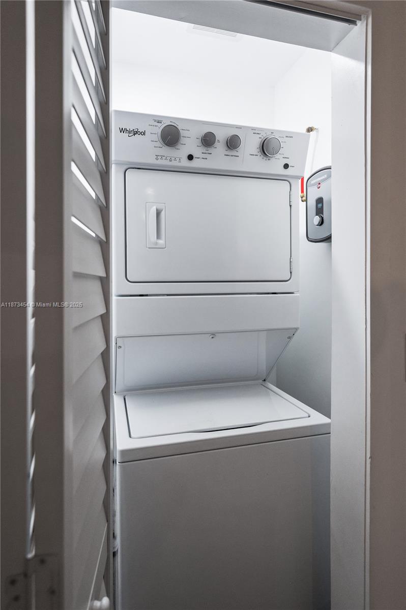 2917 Center Street Miami, FL 33133 - Photo 21 of 32 a close up view of washer and dryer