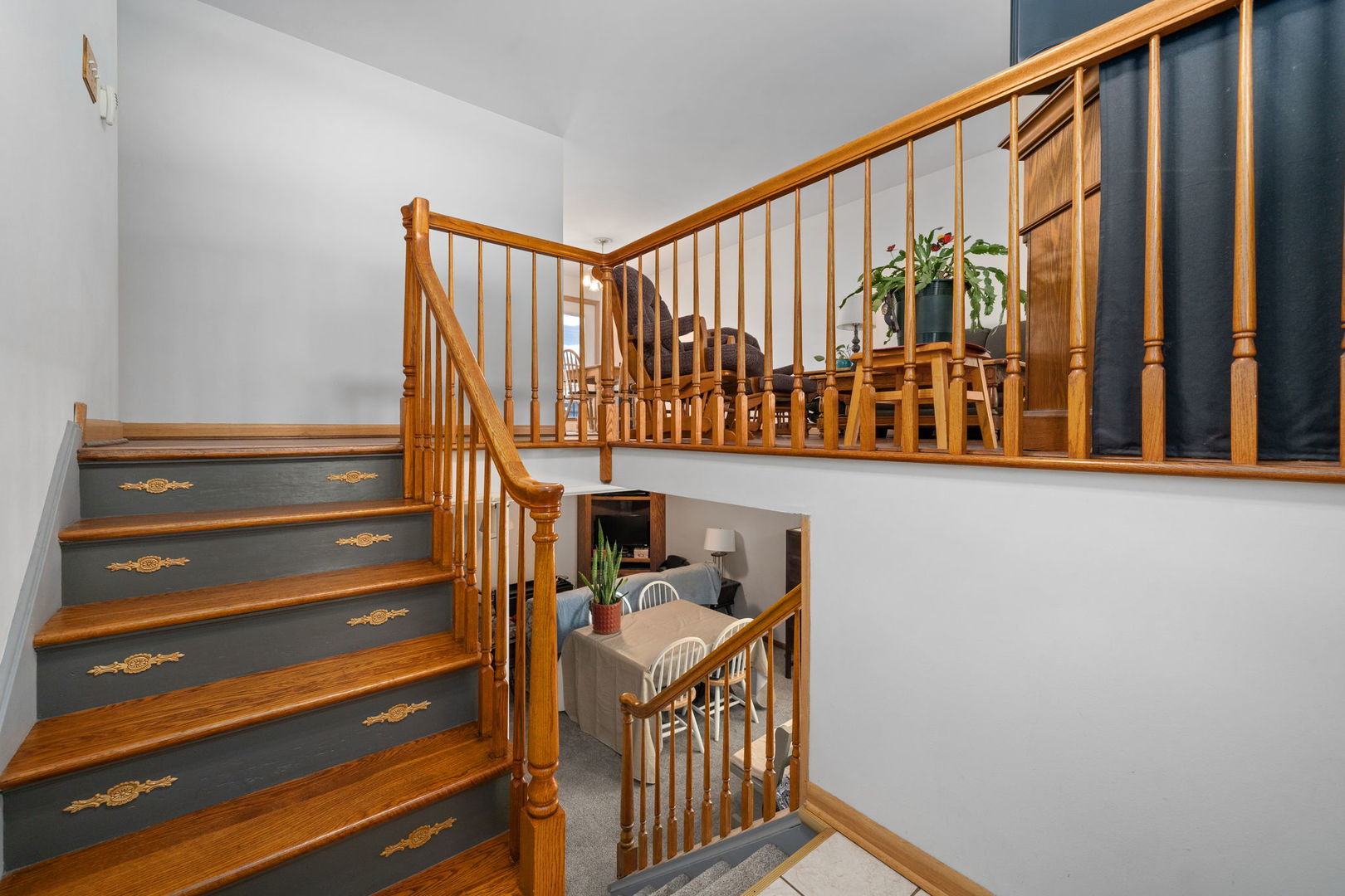 709 Rogers Road Romeoville, IL 60446 - Photo 3 of 25 Gallery Image 3