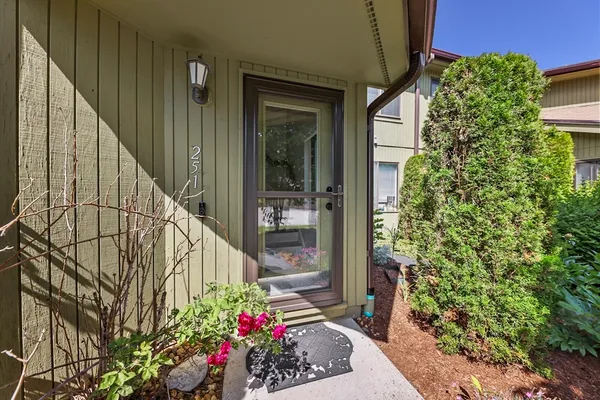 $522,500 | 251 Trailside Way, Unit 251, Ashland, MA 01721