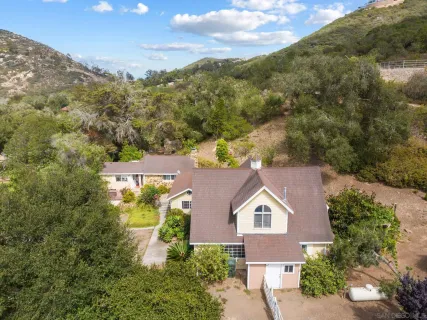 $1,495,000 | 8952 Detwiler Road, Escondido, CA 92029