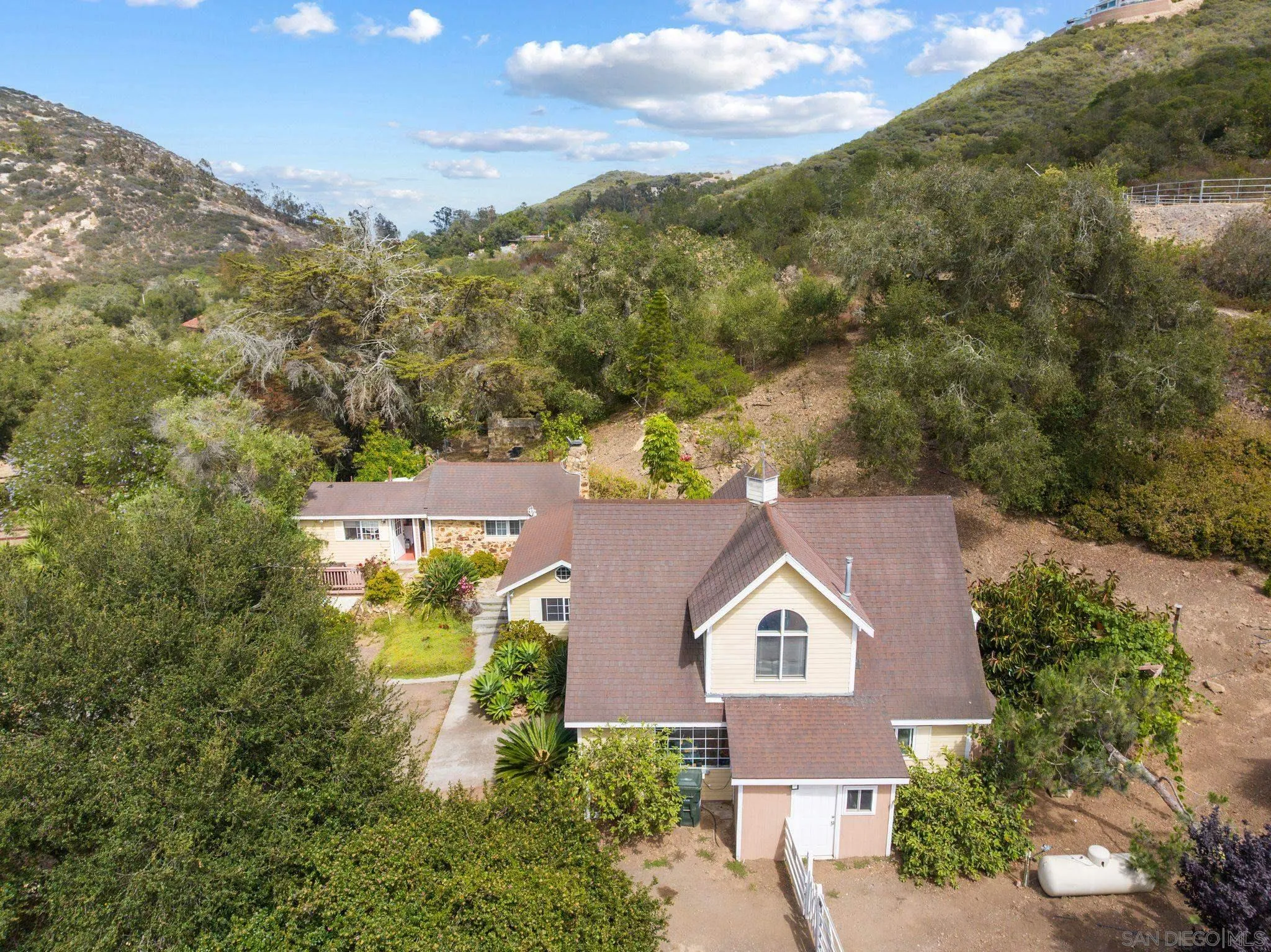 8952 Detwiler Road Escondido, CA 92029 - Photo 8 of 20