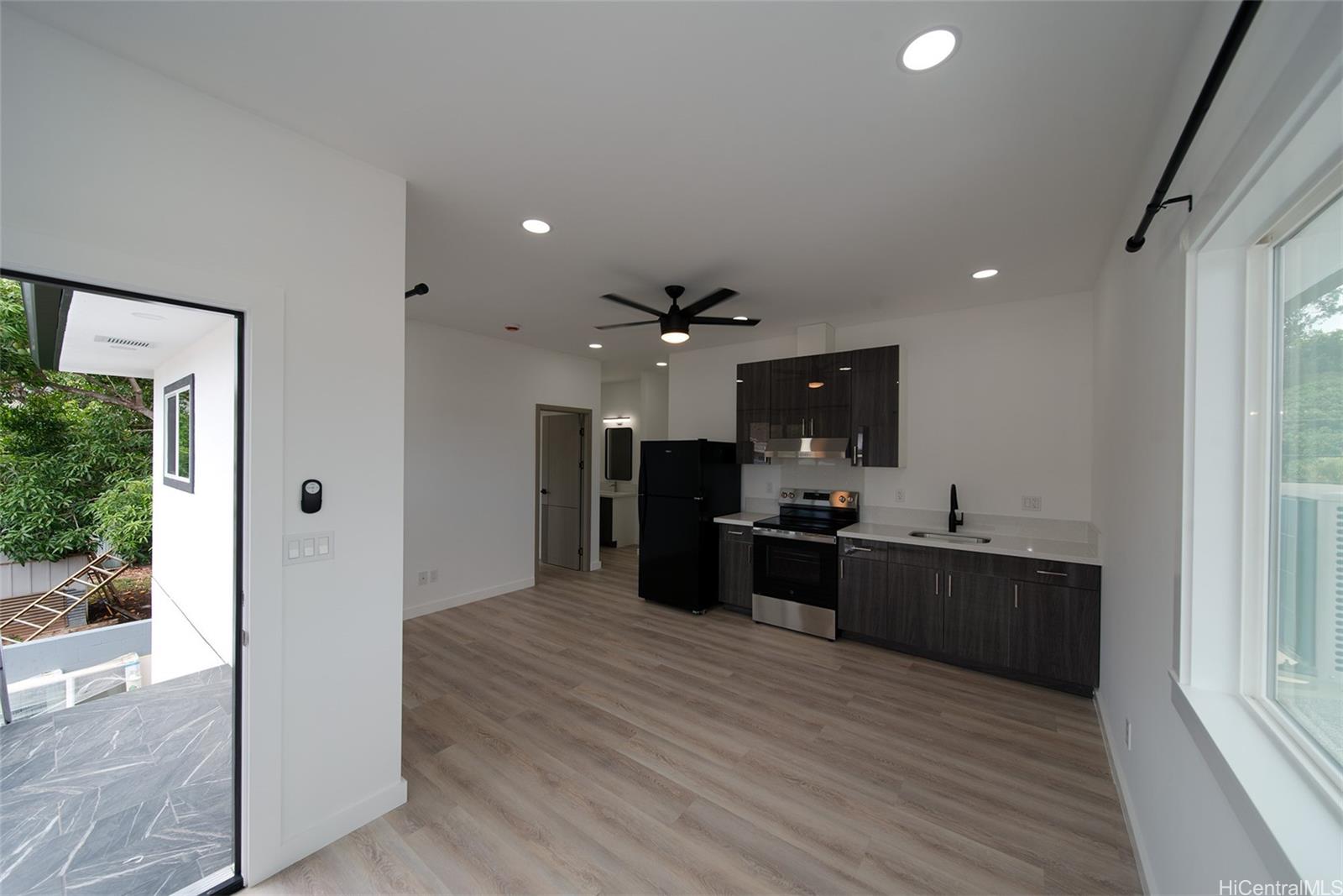 98-352 Pono Street Aiea, HI 96701 - Photo 3 of 9