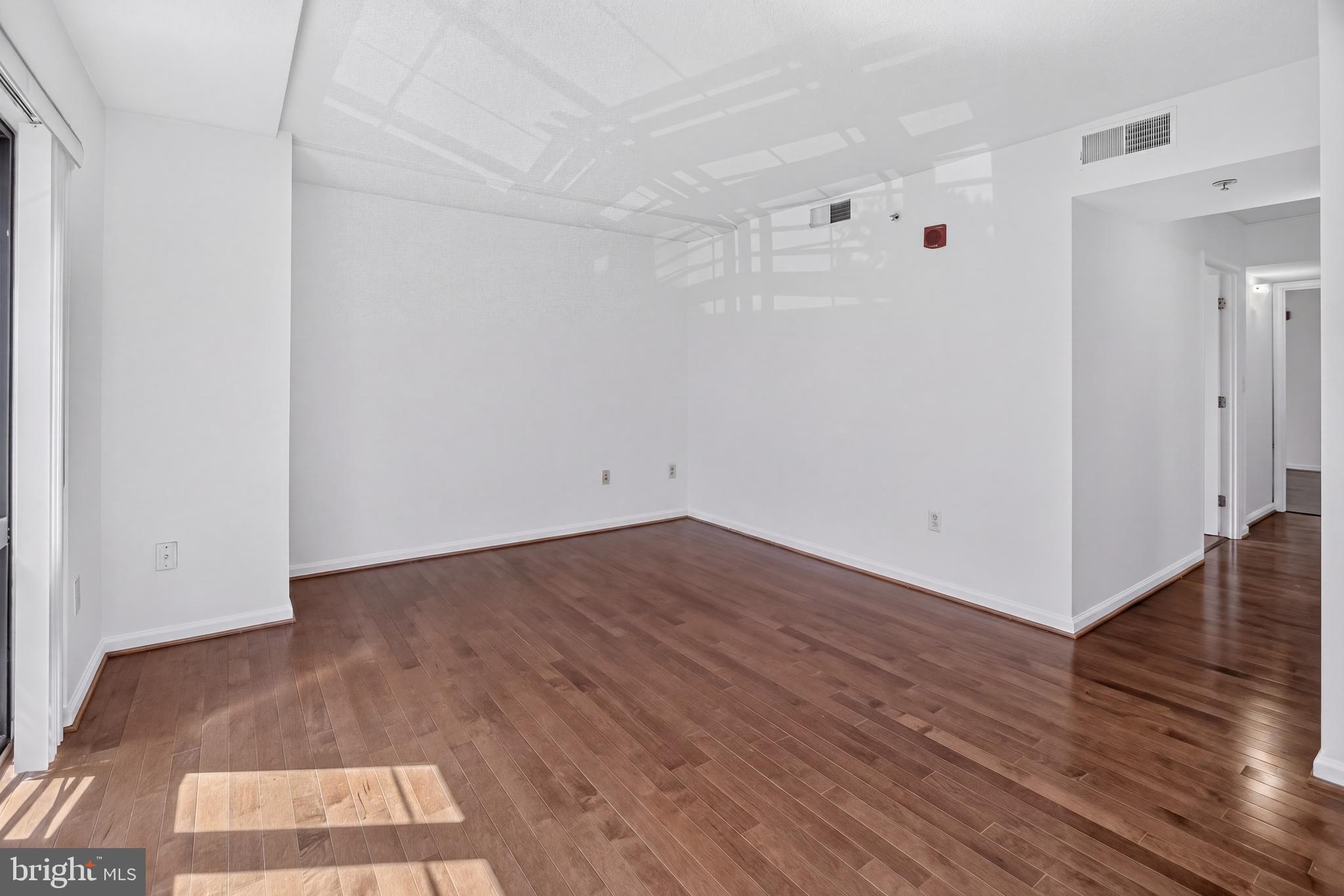 7923 Eastern Avenue Northwest, Unit 201 Silver Spring, MD 20910 - Photo 7 of 47