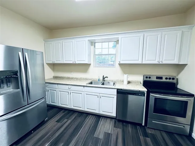 $162,000 | 302 West Armstrong Avenue, Comanche, TX 76442