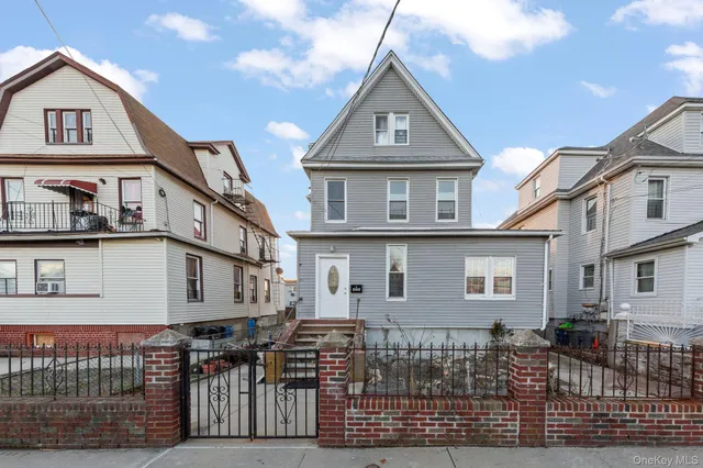$899,000 | 423 Beach 66th Street | Arverne