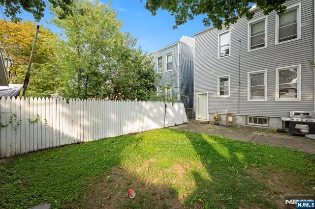 $599,000 | 19 Dover Street, Newark, NJ 07106