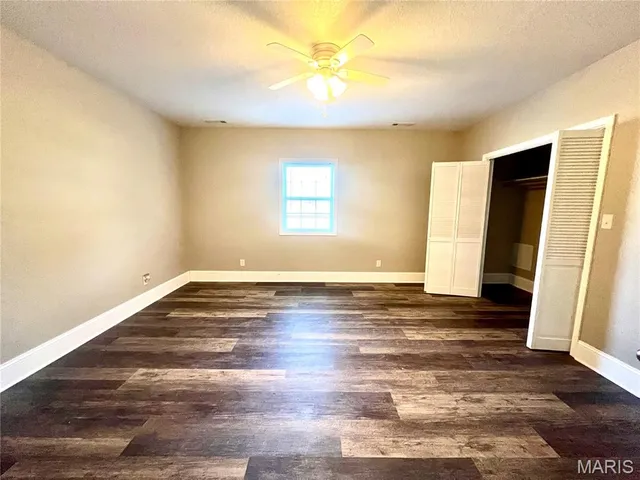 $384,950 | 2184 J Bird Drive, Poplar Bluff, MO 63901