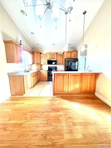 $384,950 | 2184 J Bird Drive, Poplar Bluff, MO 63901