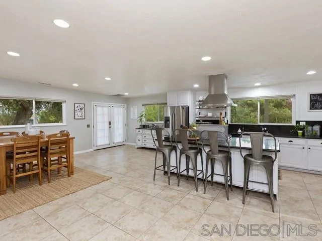 6460 Rainbow Heights Road Fallbrook, CA 92028 - Photo 11 of 38 a view of a dining area with furniture