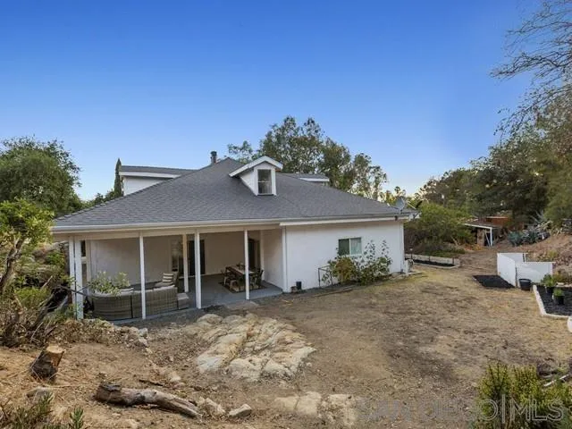 6460 Rainbow Heights Road Fallbrook, CA 92028 - Photo 30 of 38 front view of a house with a yard