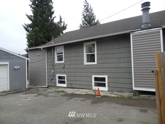 8610 Renton Avenue South Seattle, WA 98118 - Photo 19 of 21 Gallery Image 19