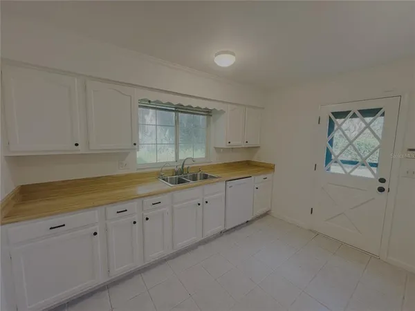 $2,395 | 4440 Northwest 80th Avenue, Ocala, FL 34482