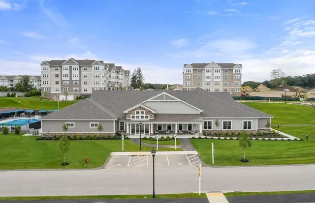 $2,500 | 2 Codman Way, Unit 105, Westborough, MA 01581