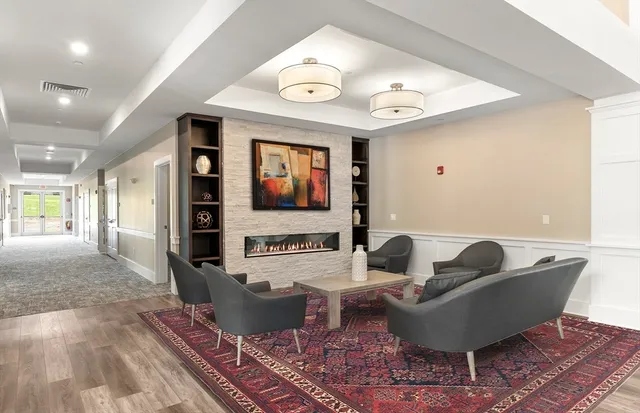 $2,500 | 2 Codman Way, Unit 105, Westborough, MA 01581