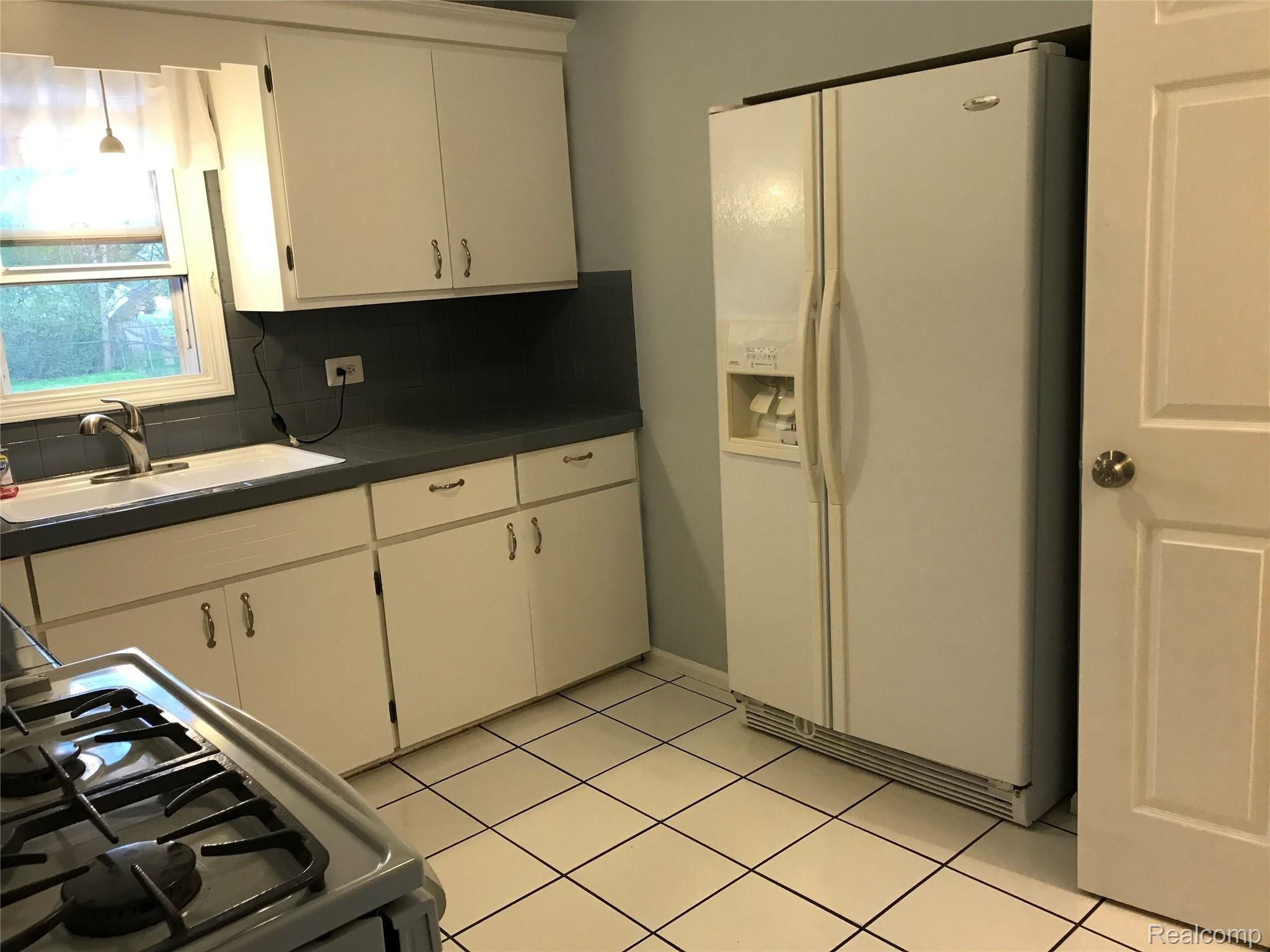 Kitchen - View2