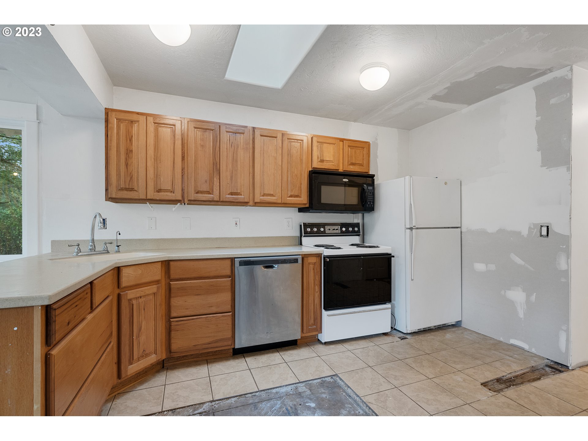 82304 Roberta Road Seaside, OR 97138 - Photo 11 of 32 Gallery Image 11