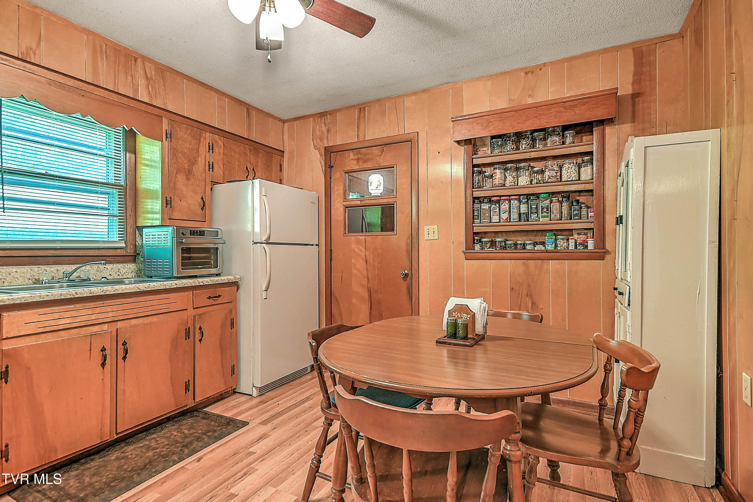 3659 Island Road Blountville, TN 37617 - Photo 26 of 53 3659 Island Rd DK-26