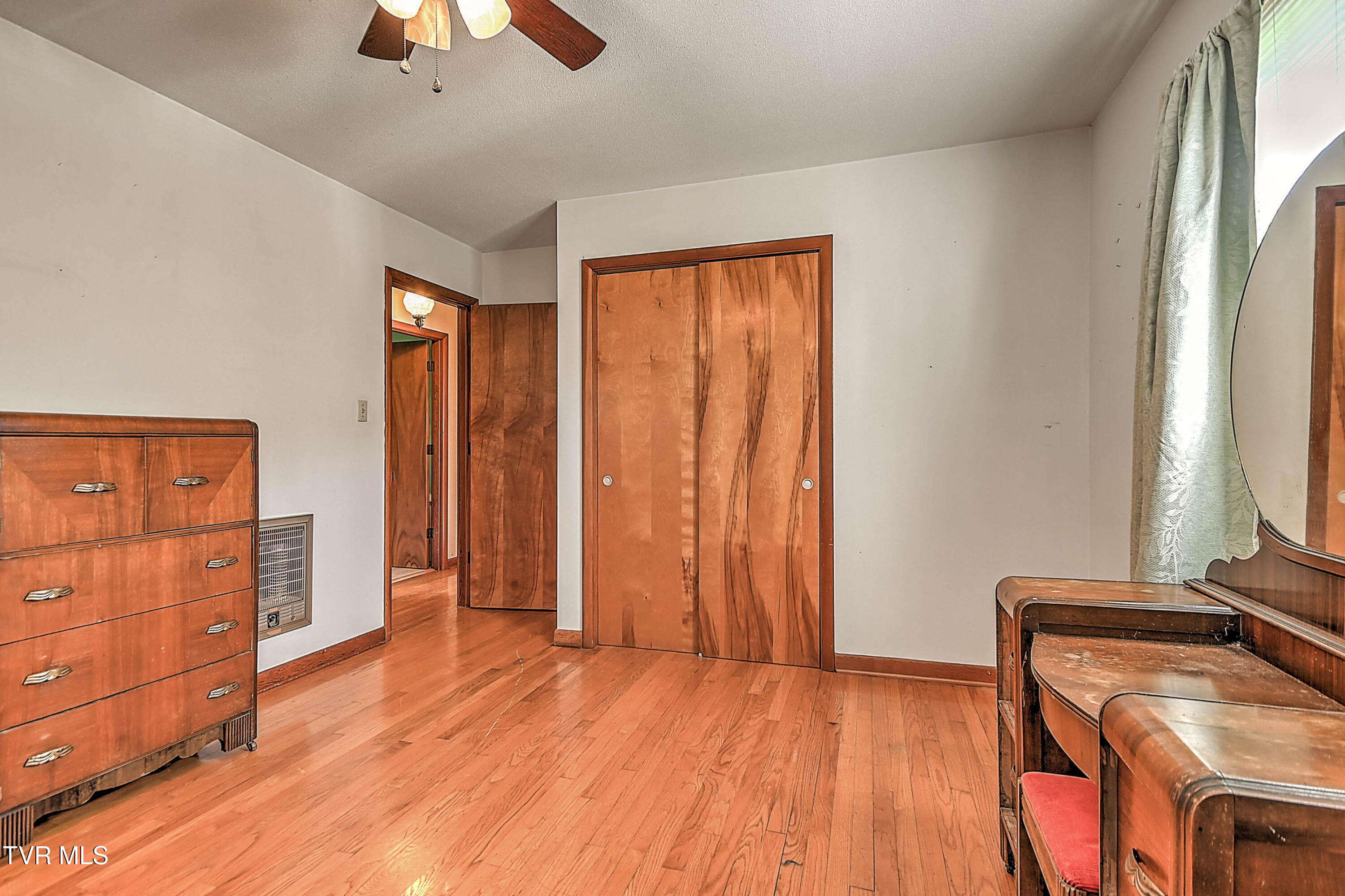 3659 Island Road Blountville, TN 37617 - Photo 32 of 53 3659 Island Rd DK-32