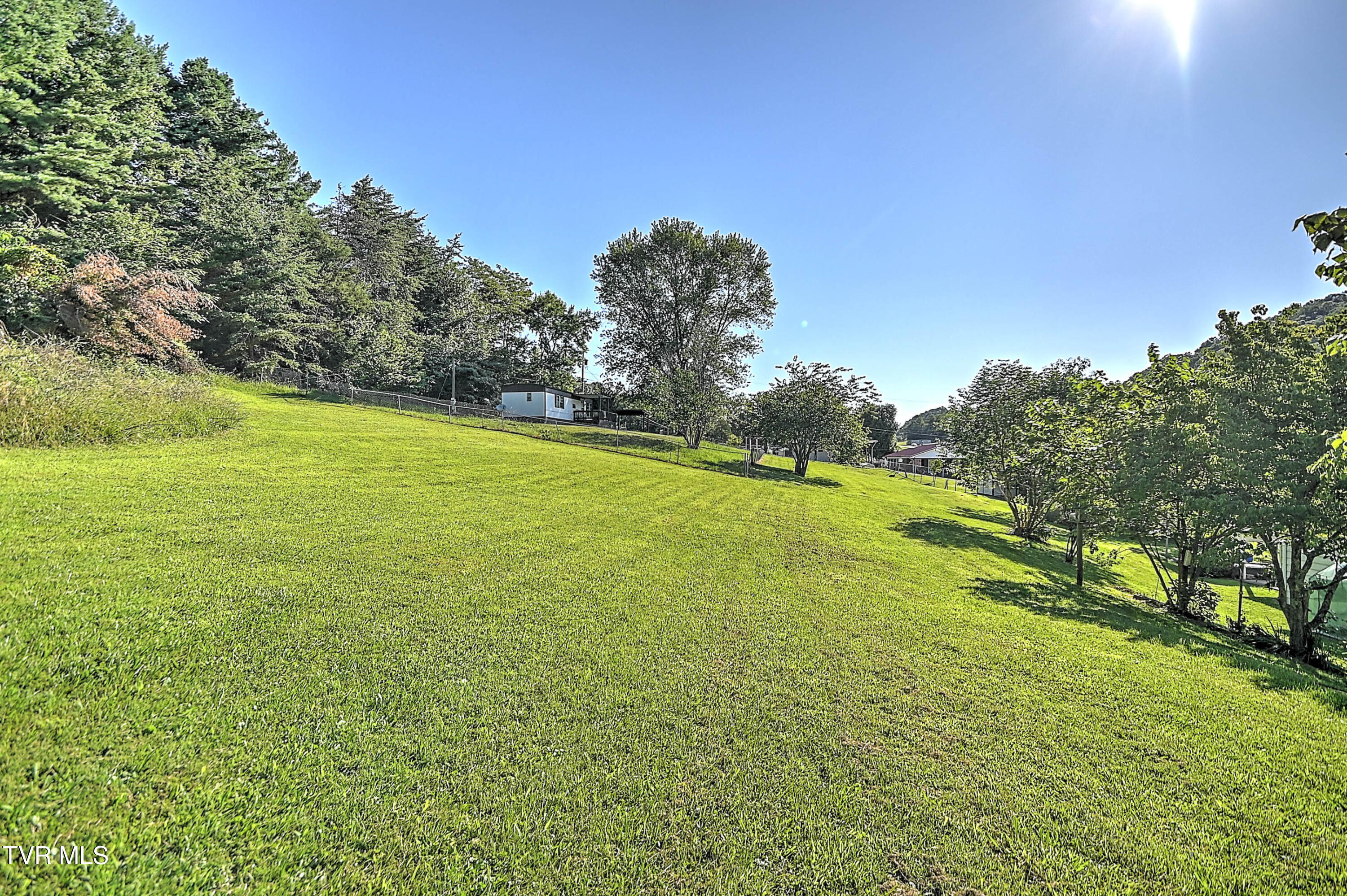 3659 Island Road Blountville, TN 37617 - Photo 39 of 53 3659 Island Rd DK-39