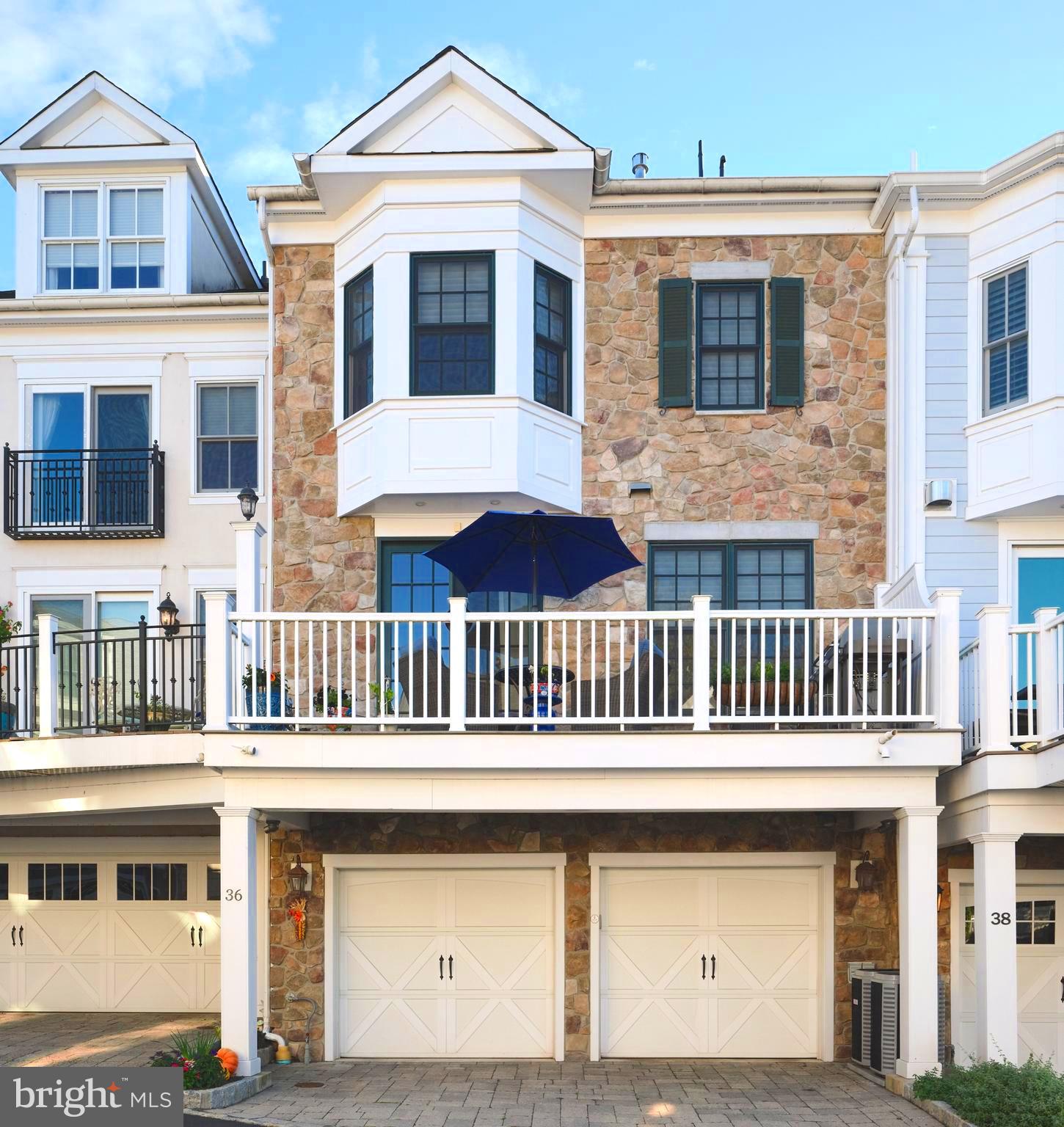 36 West Mechanic Street New Hope, PA 18938 - Photo 25 of 26 a front view of a house with a street