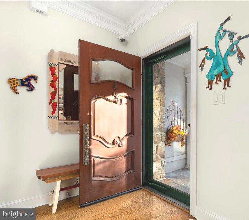 36 West Mechanic Street New Hope, PA 18938 - Photo 3 of 26