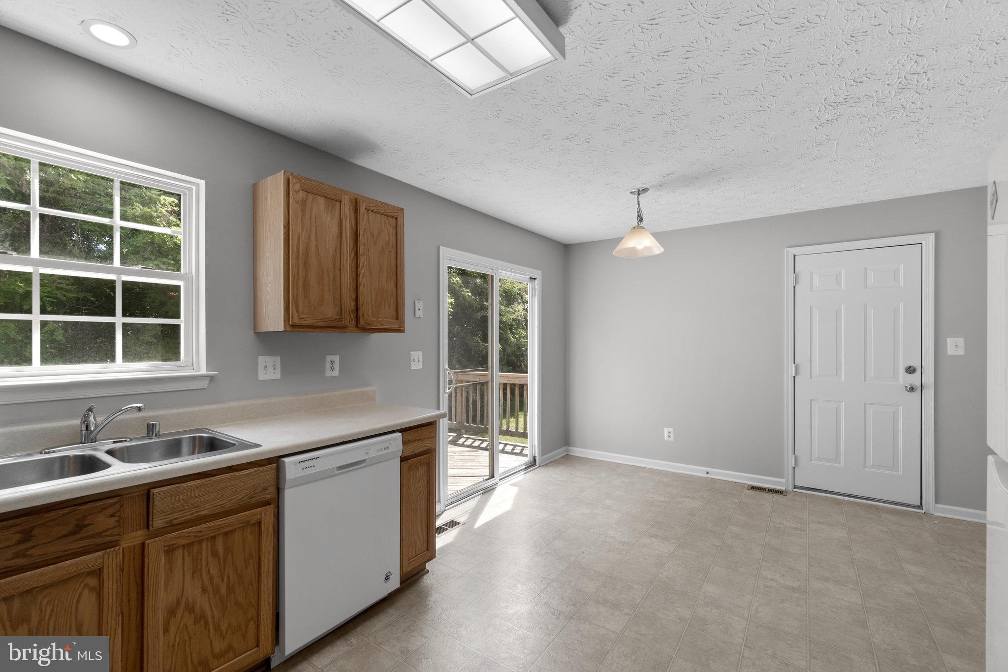 2816 Profitt Path Edgewood, MD 21040 - Photo 18 of 43 Kitchen