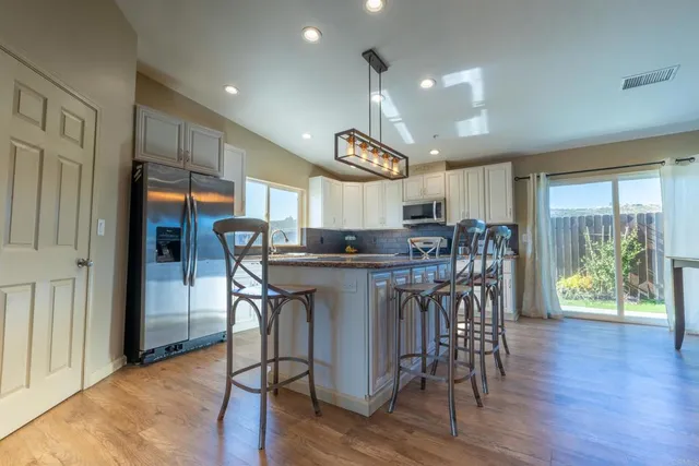 $1,250,000 | 31454 Palos Verdes Drive, Escondido, CA 92026