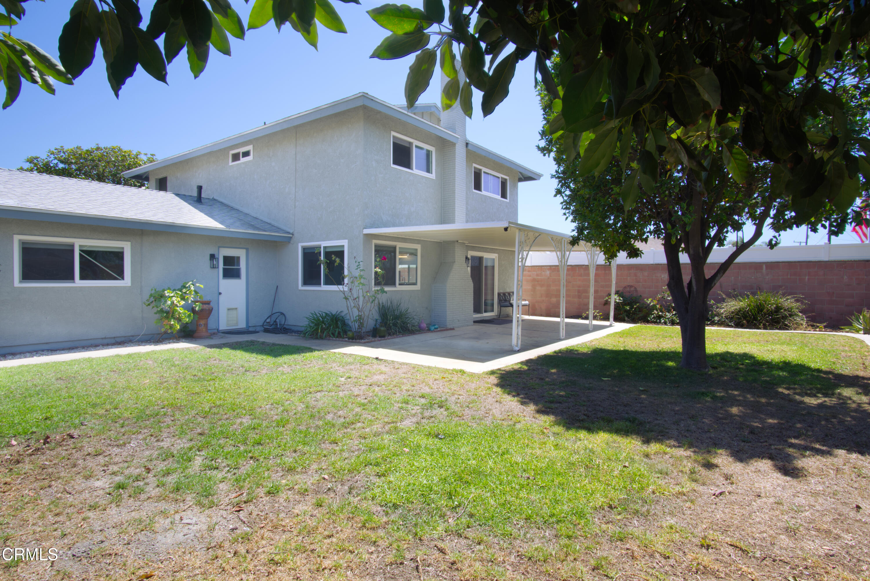 2121 Ironbark Drive Oxnard, CA 93036 - Photo 13 of 13 a front view of house with yard and green space