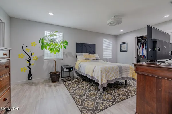 $1,600 | Undisclosed Address, Panama City, FL 32401