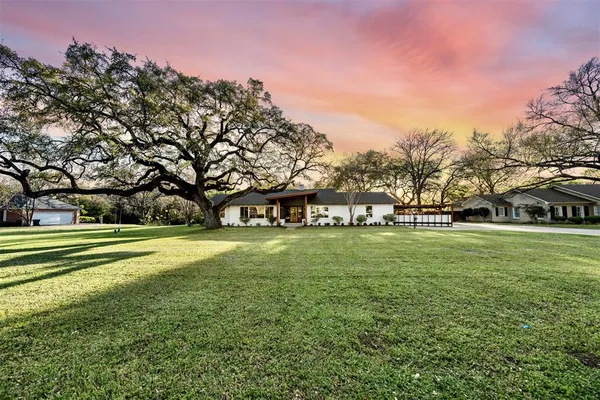 $1,490,000 | 3400 MacArthur Drive, Waco, TX 76708