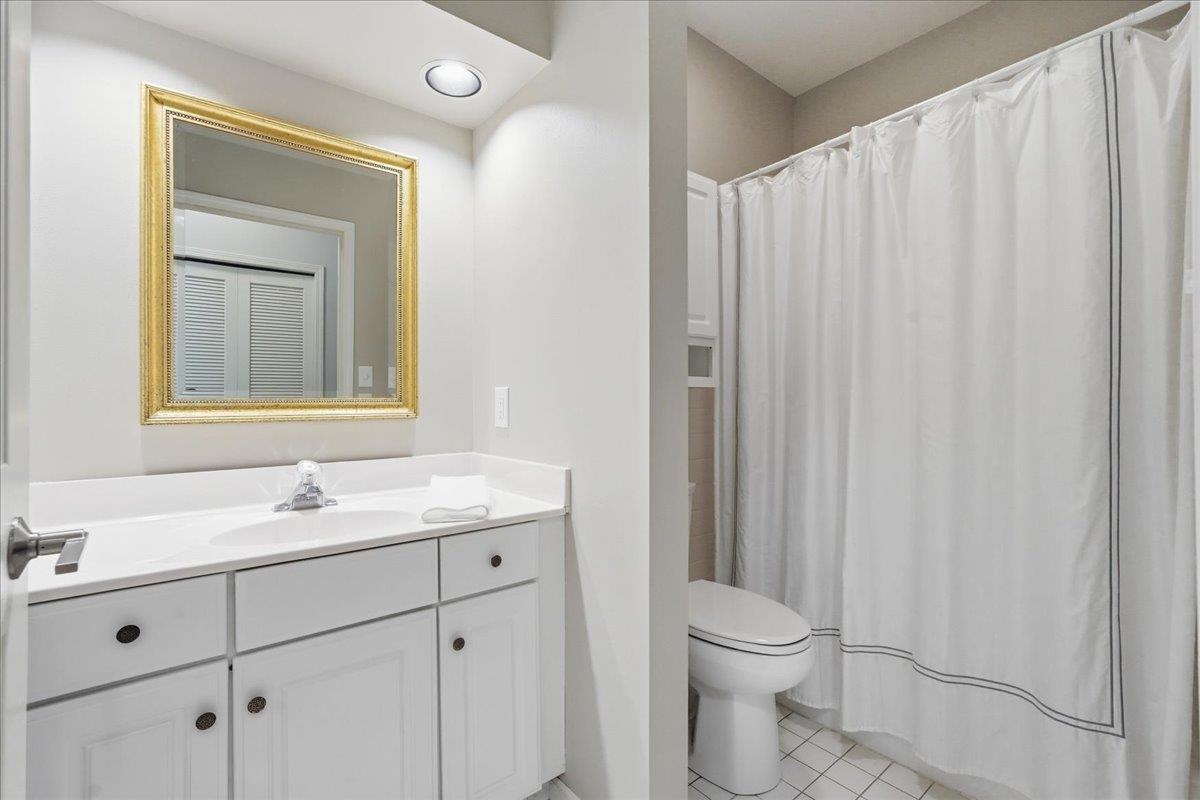 99 Golf, Unit H Madison, WI 53704 - Photo 36 of 43