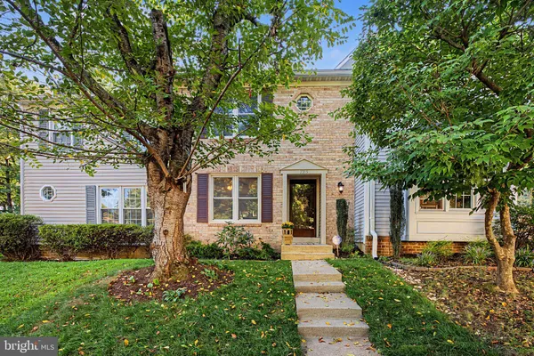 $560,000 | 7315 Stream Way, Springfield, VA 22152