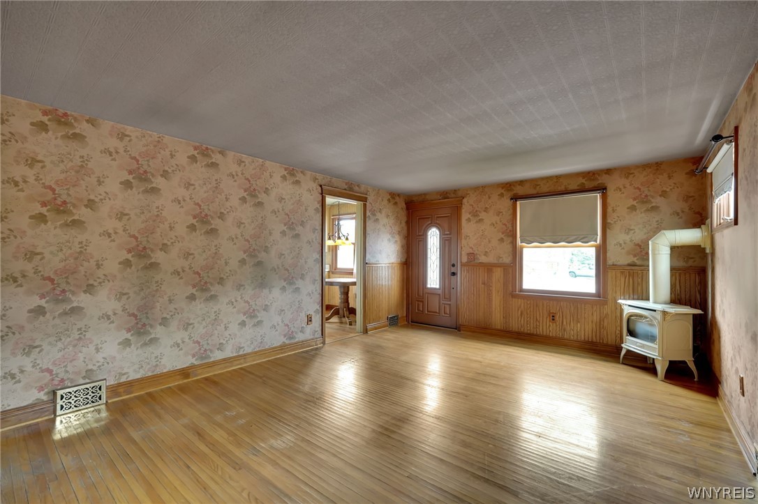 1904 Union Road West Seneca, NY 14224 - Photo 21 of 27 Gallery Image 21