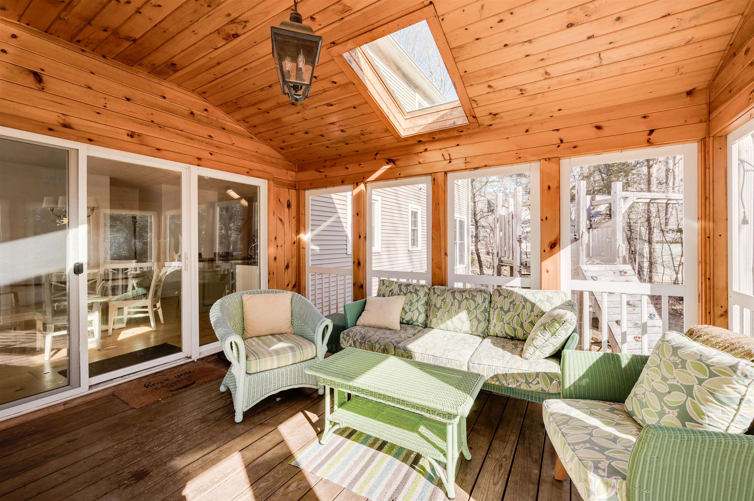 54 Edgewood Road Durham, NH 03824 - Photo 19 of 40