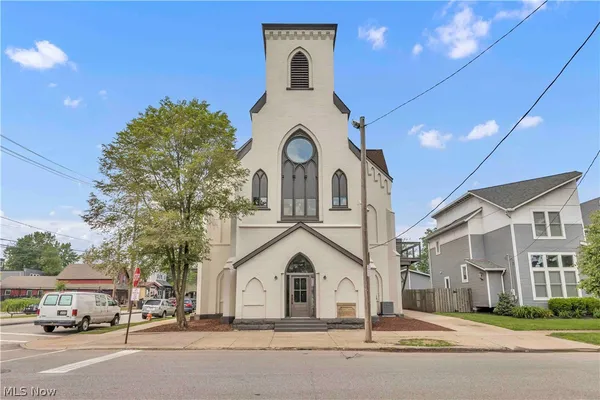 $2,500 | 2130 West 42nd Street, Unit 4, Cleveland, OH 44113