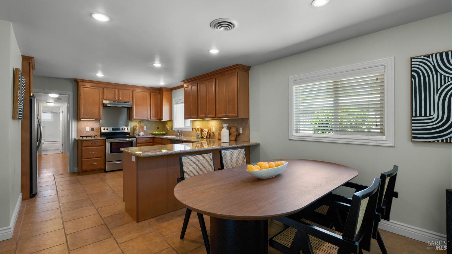 10 Corte Roble Novato, CA 94949 - Photo 14 of 34