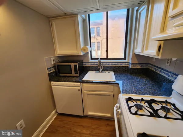 $364,000 | 2610 Tunlaw Road Northwest, Unit 103, Washington, DC 20007